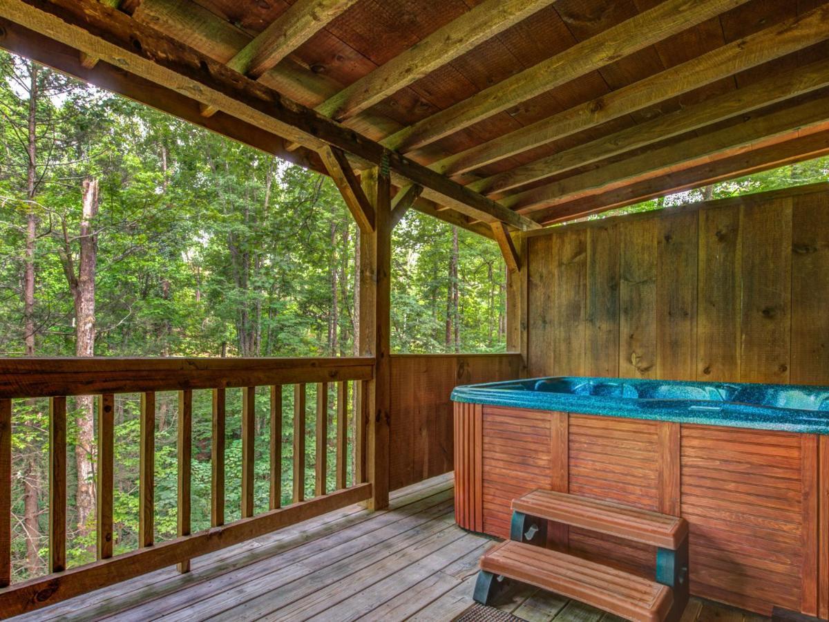 Life'S Escape, 2 Bedrooms, Wifi, Fireplace, Arcade, Jetted Tub, Sleeps 6 Gatlinburg Exterior photo