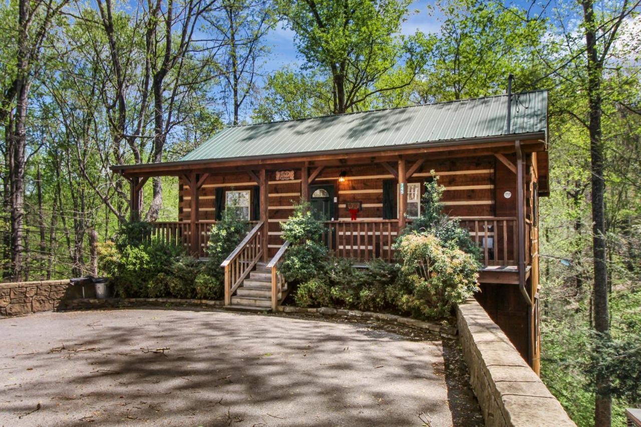 Life'S Escape, 2 Bedrooms, Wifi, Fireplace, Arcade, Jetted Tub, Sleeps 6 Gatlinburg Exterior photo